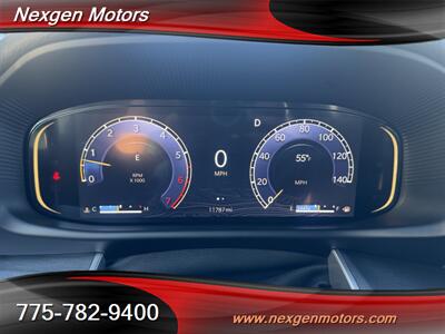 2025 Jeep Wagoneer Series II   - Photo 15 - Minden, NV 89423