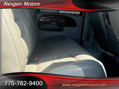 2002 Ford F-350 Super Duty Lariat 4dr Crew Cab Lariat   - Photo 12 - Minden, NV 89423
