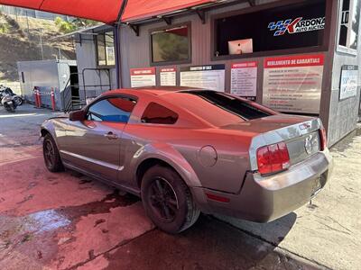 2005 Ford Mustang V6 Deluxe   - Photo 2 - Chula Vista, CA 91911