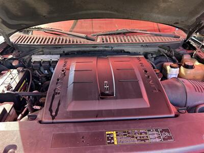 2005 Lincoln Navigator Luxury   - Photo 8 - Chula Vista, CA 91911