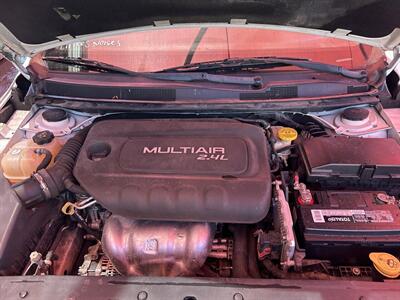 2015 Chrysler 200 Limited   - Photo 6 - Chula Vista, CA 91911