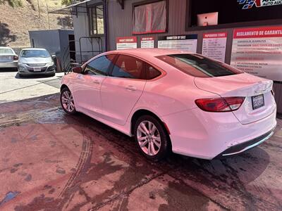 2015 Chrysler 200 Limited   - Photo 2 - Chula Vista, CA 91911