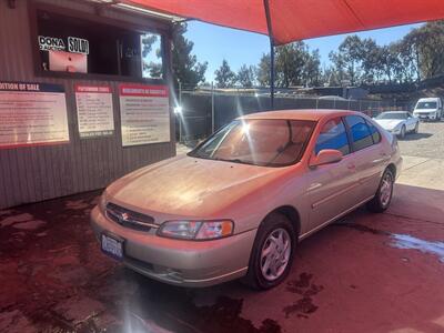 1998 Nissan Altima GLE   - Photo 1 - Chula Vista, CA 91911