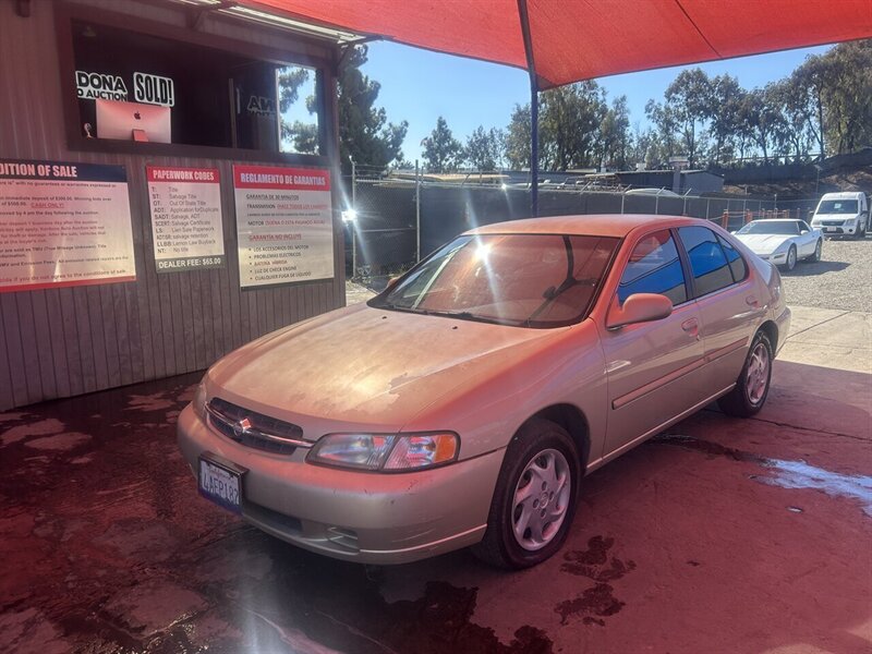 1998 Nissan Altima GLE  