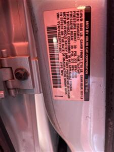 2006 Volvo XC90 2.5T   - Photo 6 - Chula Vista, CA 91911