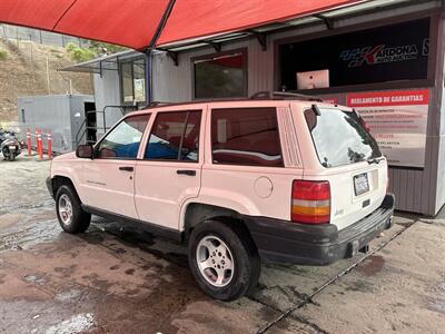 1998 Jeep Grand Cherokee Laredo - Photo 2 - Chula Vista, CA 91911