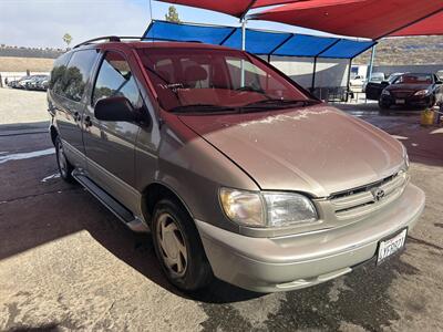 1998 Toyota Sienna LE   - Photo 4 - Chula Vista, CA 91911