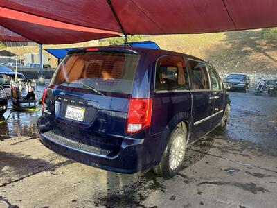 2015 Dodge Grand Caravan American Value Packa   - Photo 3 - Chula Vista, CA 91911