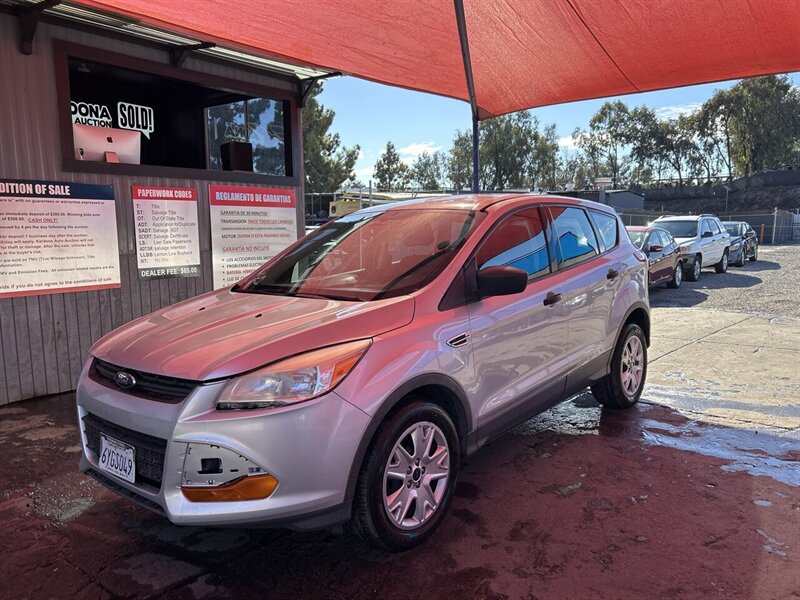2013 Ford Escape S  