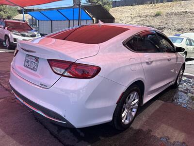 2015 Chrysler 200 Limited   - Photo 3 - Chula Vista, CA 91911