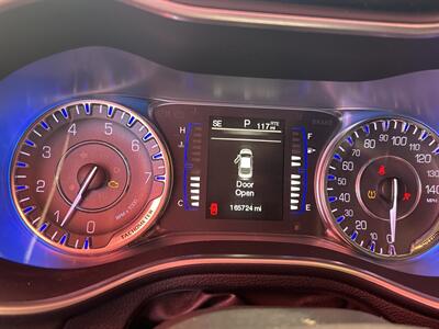 2015 Chrysler 200 Limited   - Photo 8 - Chula Vista, CA 91911