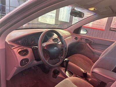2003 Ford Focus SE - Photo 5 - Chula Vista, CA 91911