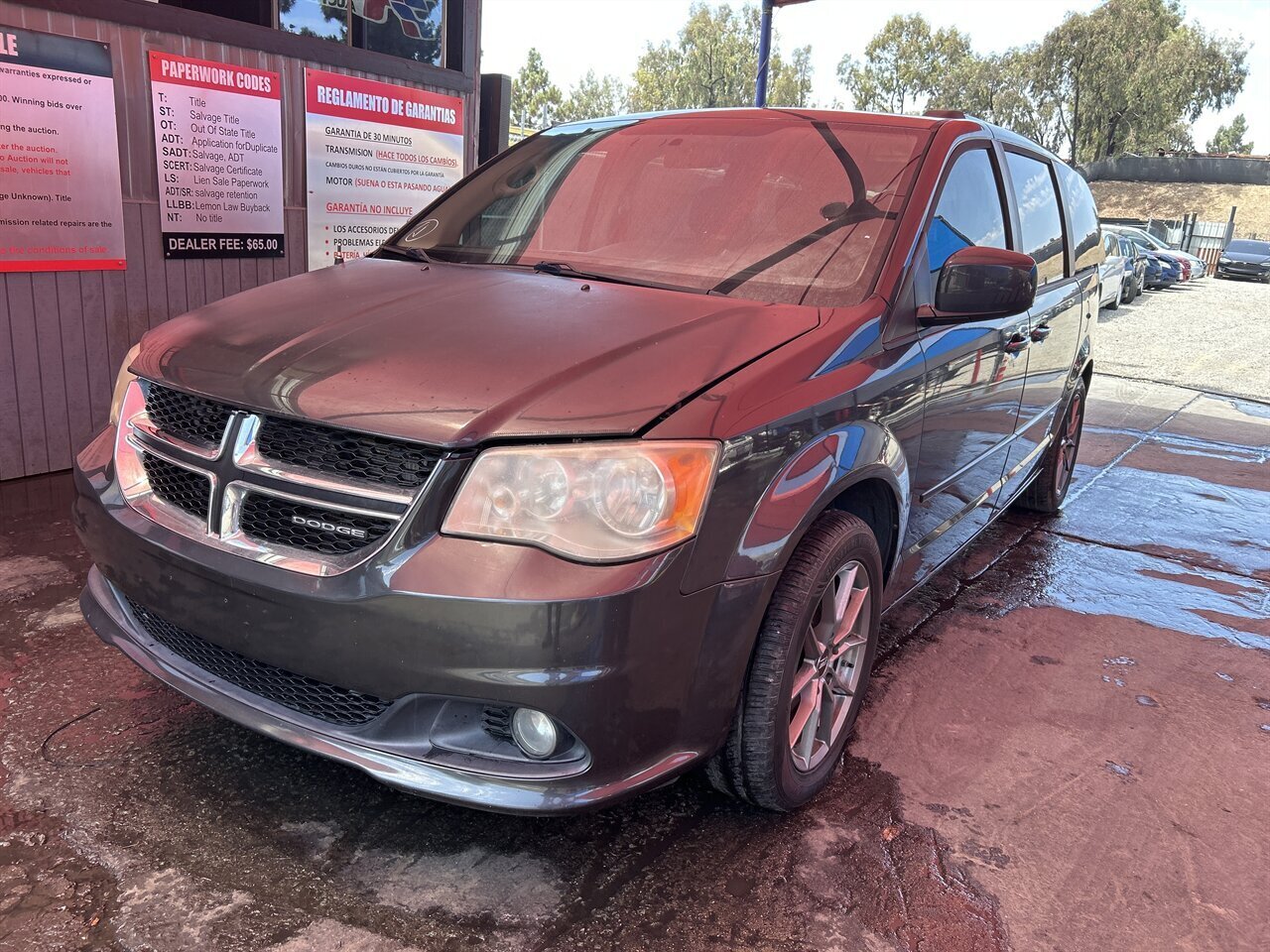 2011 Dodge Grand Caravan Crew - Photo 1 - Chula Vista, CA 91911