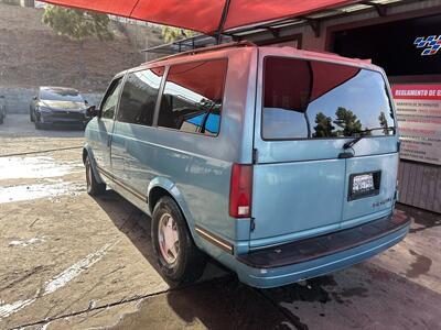 1996 Chevrolet Astro LS   - Photo 2 - Chula Vista, CA 91911