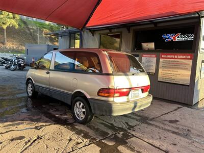 1994 Toyota Previa LE   - Photo 2 - Chula Vista, CA 91911