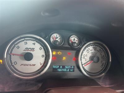 2010 Ford Focus SE - Photo 6 - Chula Vista, CA 91911