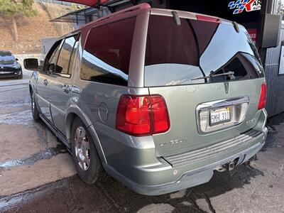 2005 Lincoln Navigator Luxury   - Photo 2 - Chula Vista, CA 91911
