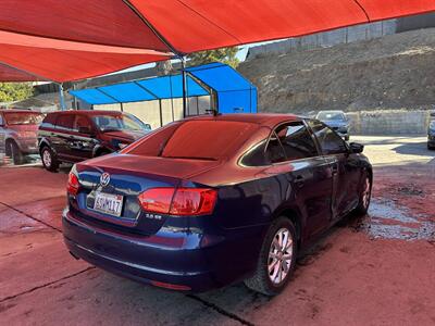 2011 Volkswagen Jetta SE PZEV   - Photo 3 - Chula Vista, CA 91911