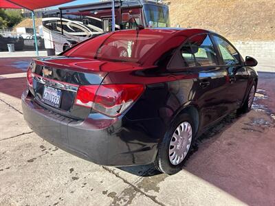 2013 Chevrolet Cruze LS   - Photo 3 - Chula Vista, CA 91911