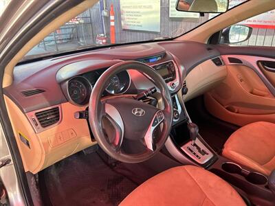 2011 Hyundai ELANTRA GLS   - Photo 6 - Chula Vista, CA 91911