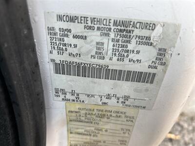 2000 Ford F-550   - Photo 6 - Chula Vista, CA 91911
