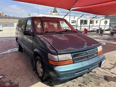 1995 Dodge Caravan   - Photo 4 - Chula Vista, CA 91911