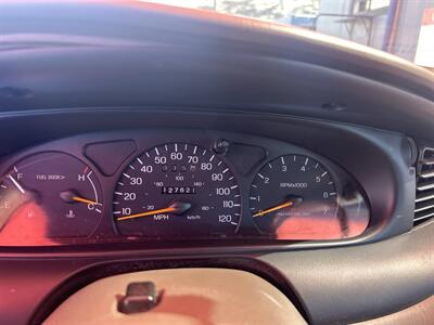 1998 Ford Taurus SE   - Photo 6 - Chula Vista, CA 91911