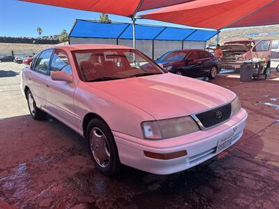 1996 Toyota Avalon XL   - Photo 4 - Chula Vista, CA 91911