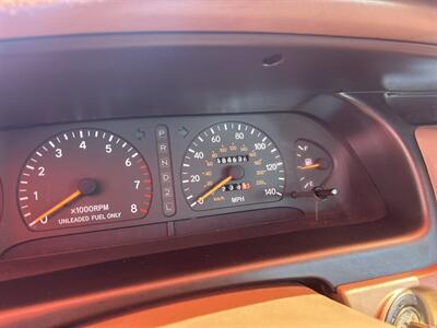 1996 Toyota Avalon XL   - Photo 6 - Chula Vista, CA 91911