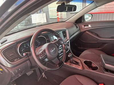 2015 Kia Optima Hybrid   - Photo 7 - Chula Vista, CA 91911