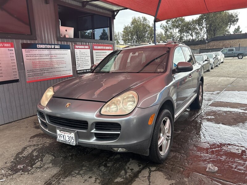 2004 Porsche Cayenne Tiptronic  