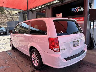2015 Dodge Grand Caravan SXT   - Photo 2 - Chula Vista, CA 91911