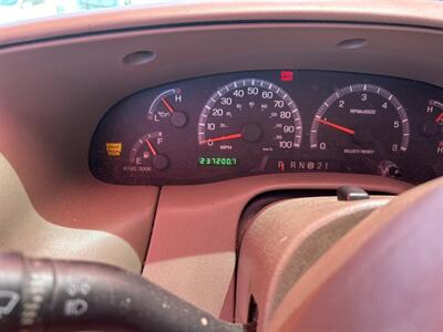 2001 Ford F-150 Lariat   - Photo 8 - Chula Vista, CA 91911