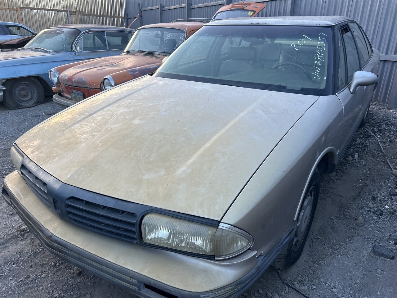 1994 Oldsmobile Eighty-Eight Royale Special Edition - Photo 1 - Chula Vista, CA 91911