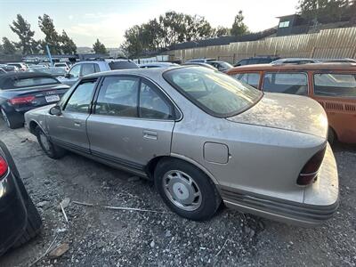 1994 Oldsmobile Eighty-Eight Royale Special Edition   - Photo 2 - Chula Vista, CA 91911