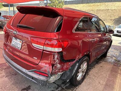 2016 Kia Sorento L   - Photo 2 - Chula Vista, CA 91911