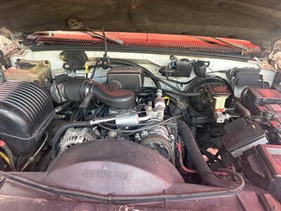 1996 Chevrolet Suburban C1500   - Photo 8 - Chula Vista, CA 91911