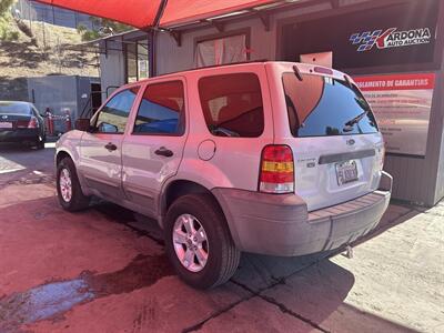 2005 Ford Escape XLT   - Photo 2 - Chula Vista, CA 91911
