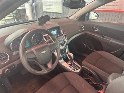 2011 Chevrolet Cruze LT   - Photo 5 - Chula Vista, CA 91911