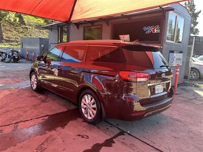 2016 Kia Sedona EX   - Photo 2 - Chula Vista, CA 91911