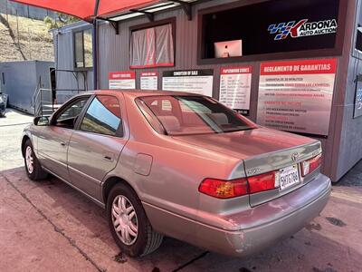 2000 Toyota Camry CE   - Photo 2 - Chula Vista, CA 91911