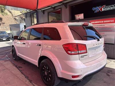 2012 Dodge Journey R/T   - Photo 2 - Chula Vista, CA 91911