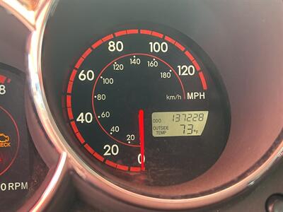2004 Pontiac Vibe   - Photo 8 - Chula Vista, CA 91911