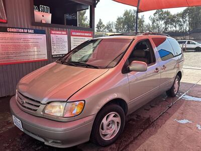 2002 Toyota Sienna LE   - Photo 1 - Chula Vista, CA 91911