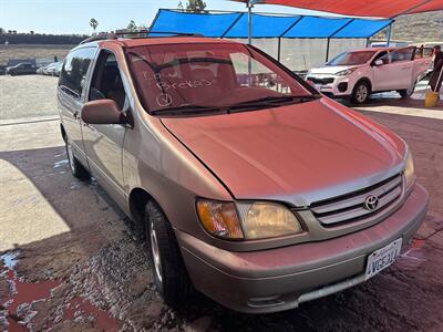 2002 Toyota Sienna LE   - Photo 2 - Chula Vista, CA 91911