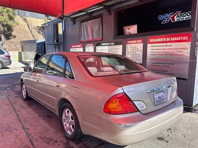 2000 Toyota Avalon XL   - Photo 2 - Chula Vista, CA 91911