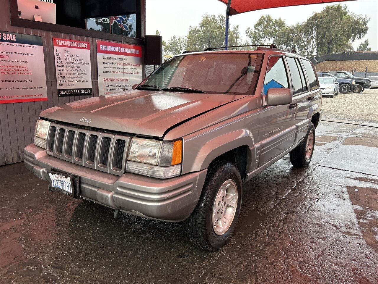 1998 Jeep Grand Cherokee Limited - Photo 1 - Chula Vista, CA 91911