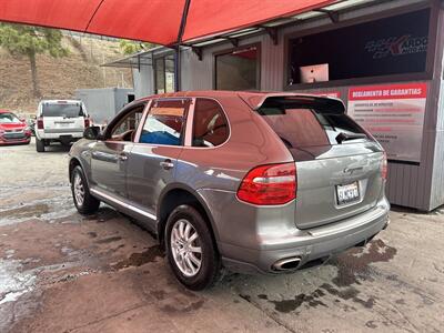2010 Porsche Cayenne   - Photo 2 - Chula Vista, CA 91911