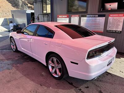 2011 Dodge Charger SE   - Photo 2 - Chula Vista, CA 91911