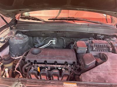 2010 Hyundai SANTA FE GLS   - Photo 5 - Chula Vista, CA 91911
